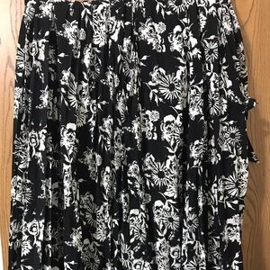 LuLaRoe Deanne Wrap skirt.